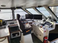 Nava de pescuit tip trauler de vânzare