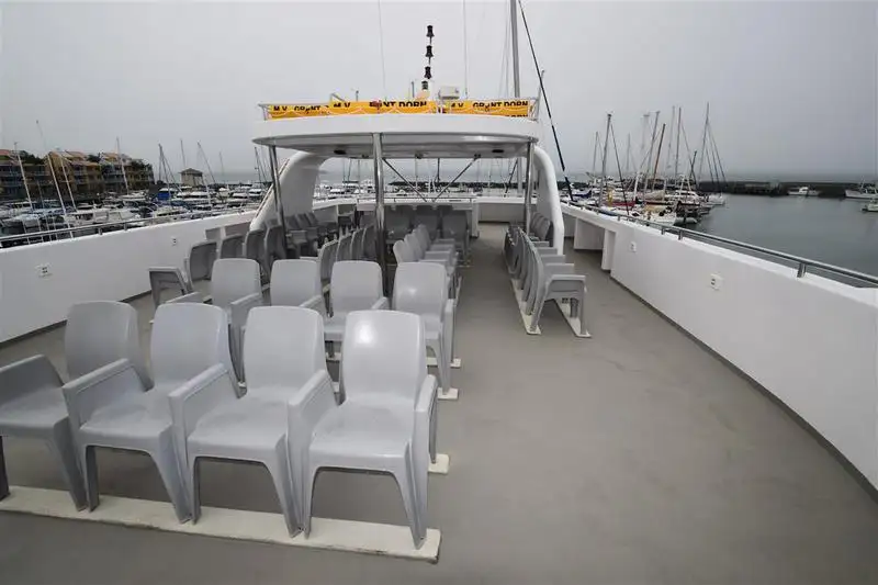 Catamaran de vânzare