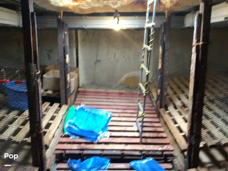 Nava de pescuit tip trauler de vânzare