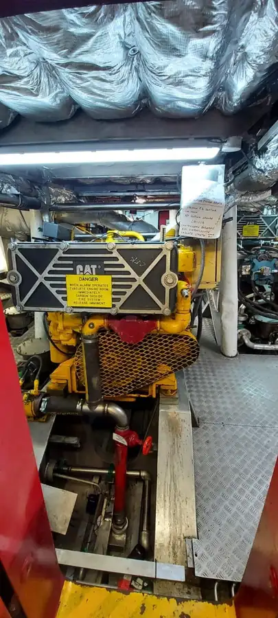 Navă de transport echipaj de vânzare