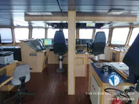 Nava de pescuit tip trauler de vânzare