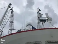 Nava de pescuit tip trauler de vânzare