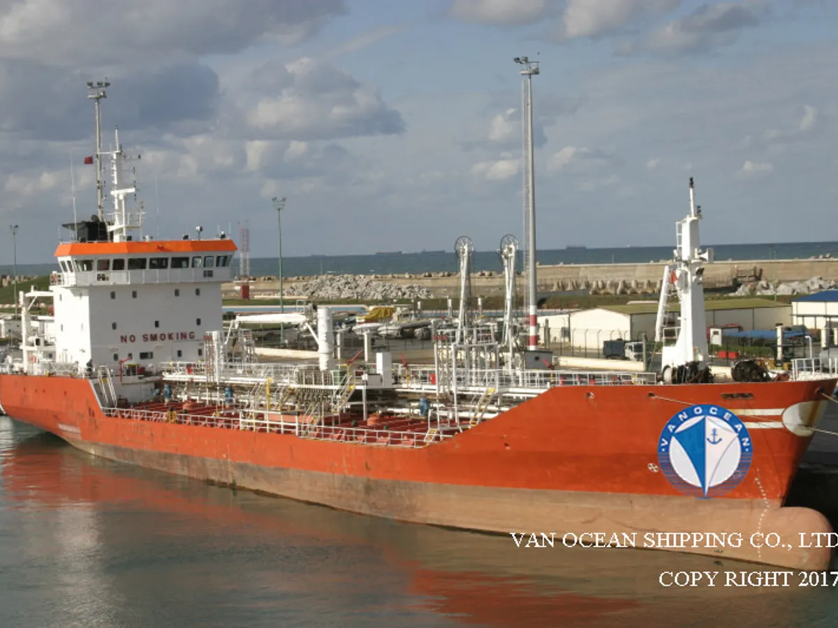Tanc petrolier / chimic de vânzare