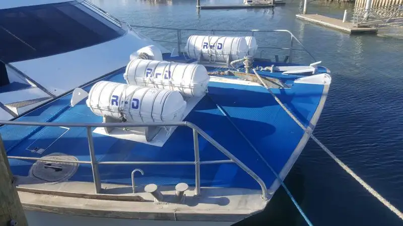 Catamaran de vânzare