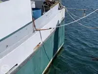 Nava de pescuit cu linii lungi de vânzare