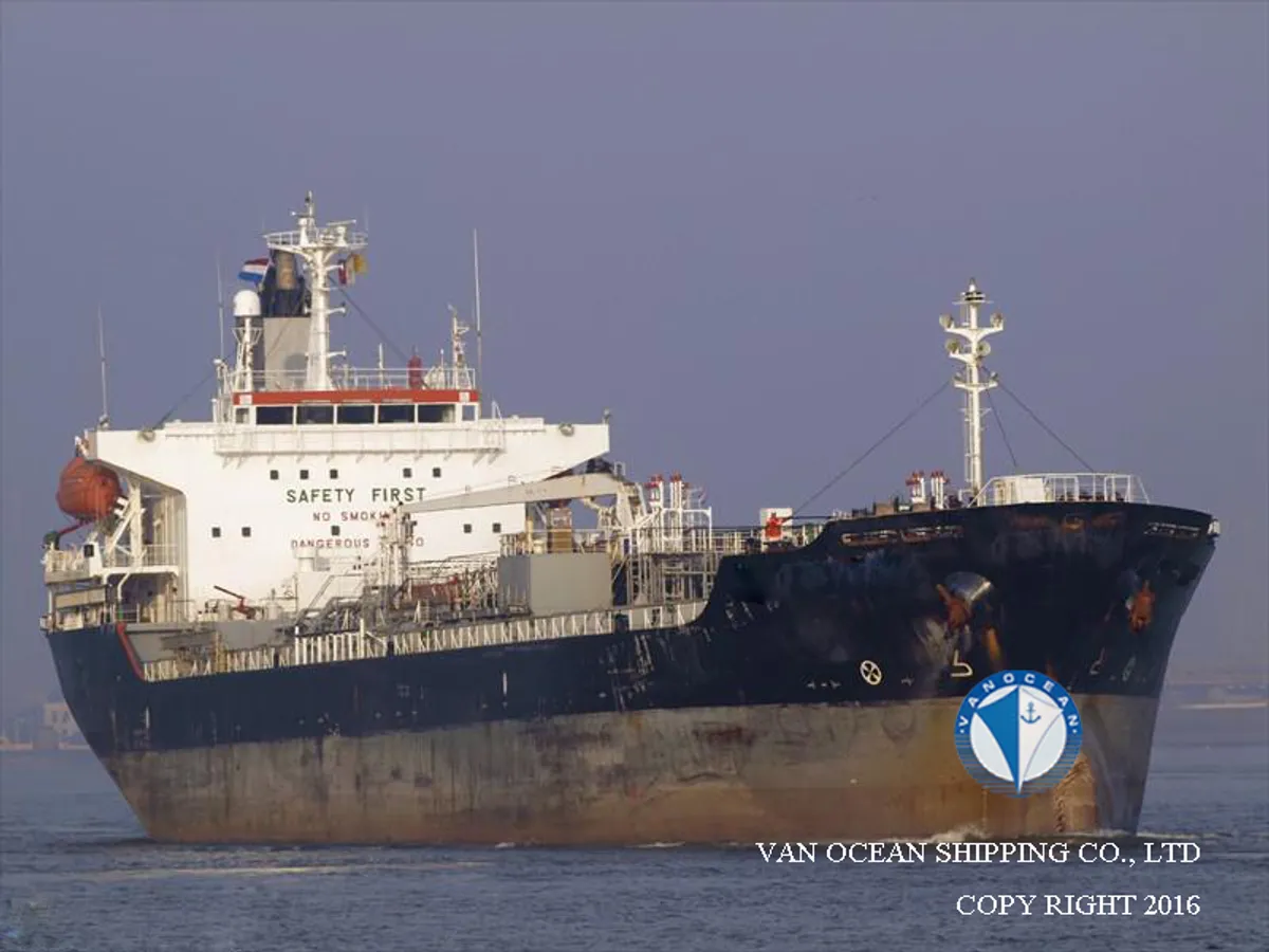 Tanc petrolier / chimic de vânzare