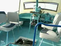 Nava de pescuit tip trauler de vânzare