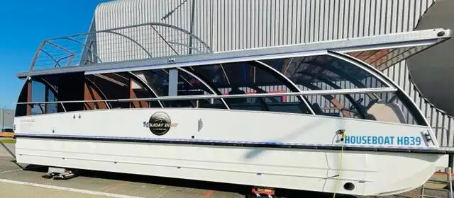 Catamaran de vânzare
