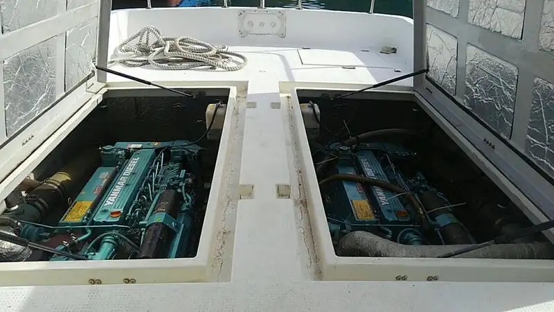 Navă de transport echipaj de vânzare