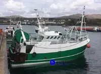 Nava de pescuit tip trauler de vânzare
