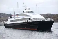Catamaran de vânzare