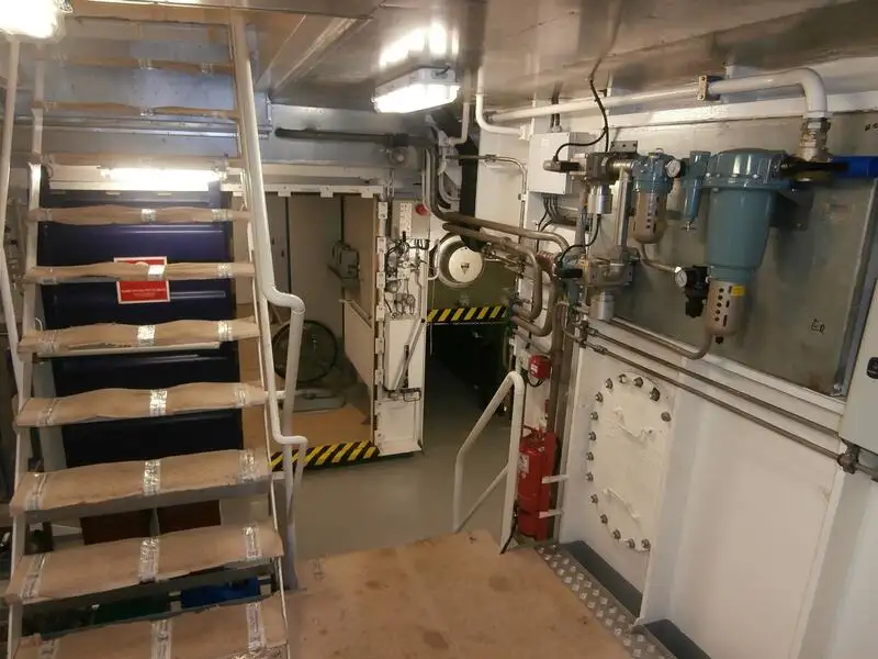 Nava container de vânzare