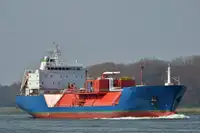 Transportator GNL de vânzare