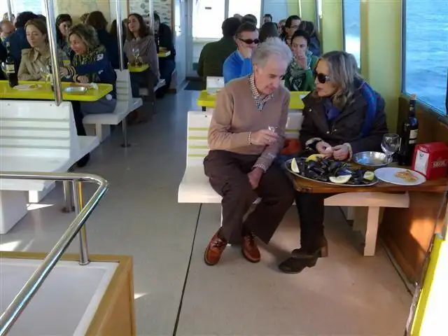 Navă de feribot de vânzare