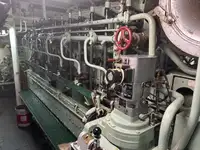 Nava de pescuit tip trauler de vânzare