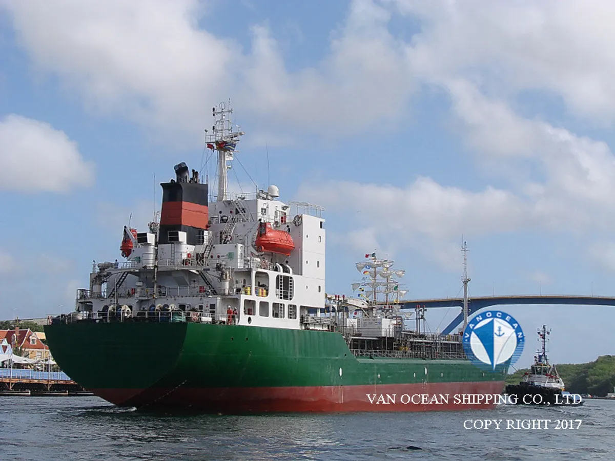 Tanc petrolier / chimic de vânzare