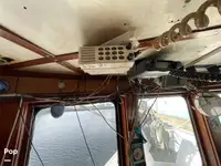 Nava de pescuit tip trauler de vânzare