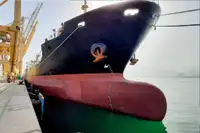 Oil/Chemical tanker de vânzare