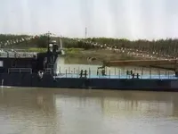 Nava cu macara de vânzare