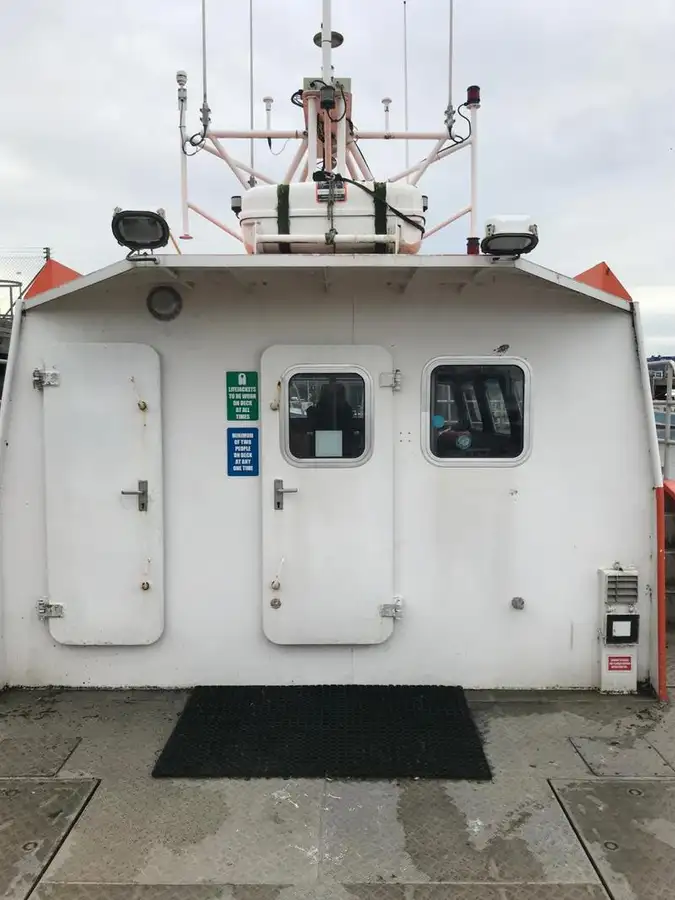Catamaran de vânzare