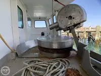 Nava de pescuit cu linii lungi de vânzare