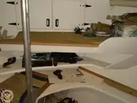 Șalupă de vânzare