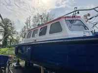 Ambarcațiune de patrulare de vânzare