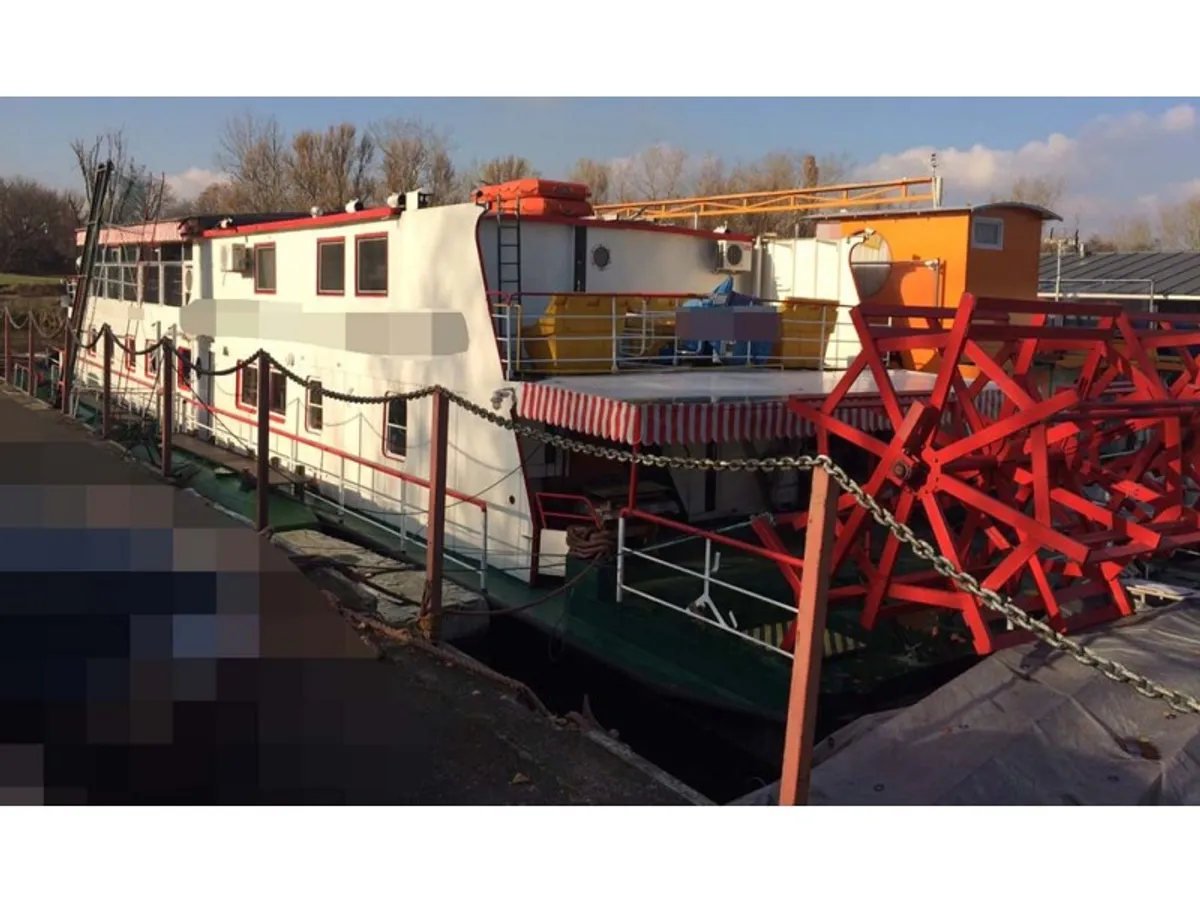 Nava container de vânzare