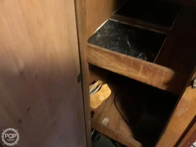 Nava de pescuit tip trauler de vânzare