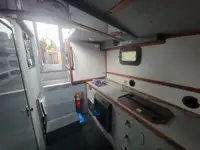 Bărci de lucru de vânzare