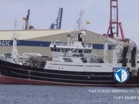 Nava de pescuit tip trauler de vânzare