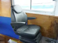 Nava de pescuit tip trauler de vânzare