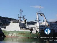 Nava de pescuit tip trauler de vânzare