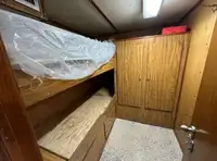 Navă de transport echipaj de vânzare