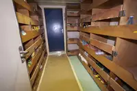 Nava de pescuit tip trauler de vânzare