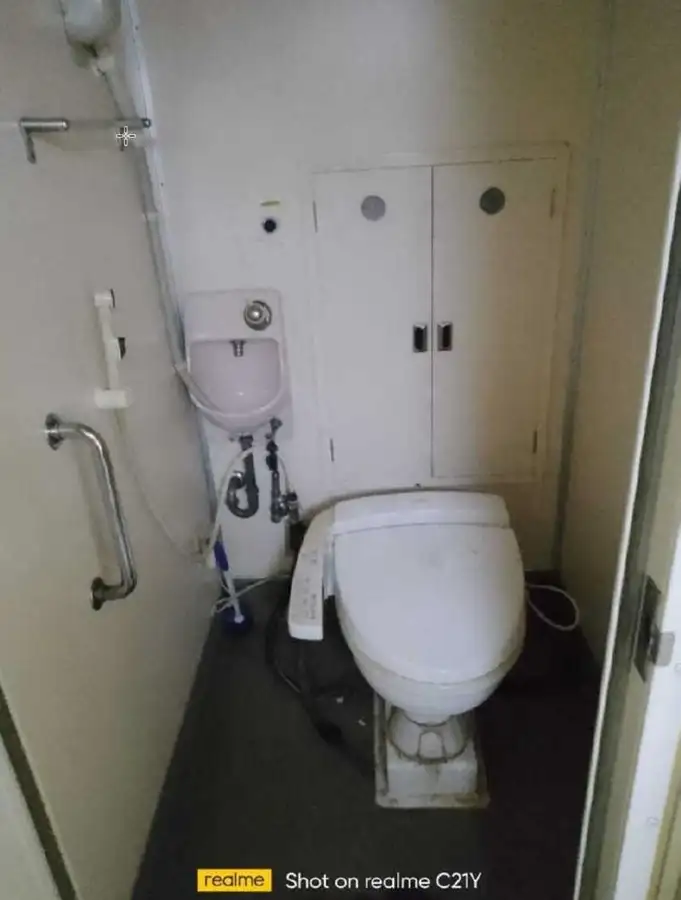 Navă pilot de vânzare