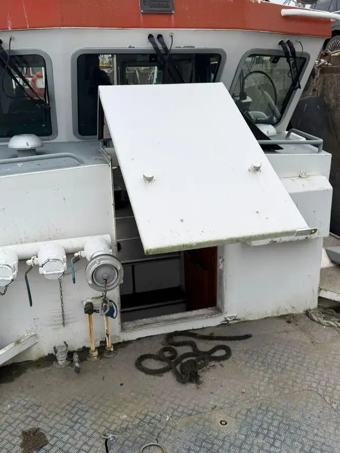 Catamaran de vânzare