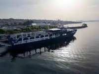 Navă de feribot de vânzare