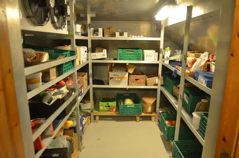 Nava container de vânzare