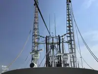 Nava de pescuit tip trauler de vânzare