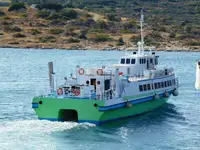 Catamaran de vânzare