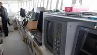 Nava de pescuit cu linii lungi de vânzare