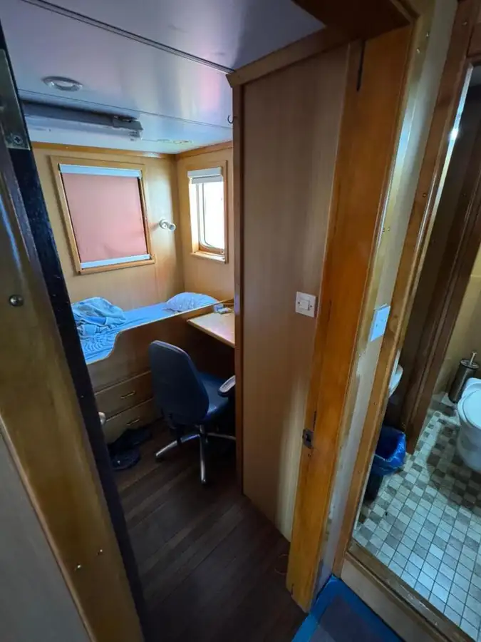 Nava container de vânzare