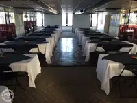 Navă de croazieră de vânzare