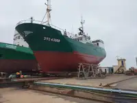 Nava de pescuit tip trauler de vânzare