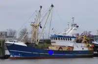 Nava de pescuit cu plase tip traul de vânzare