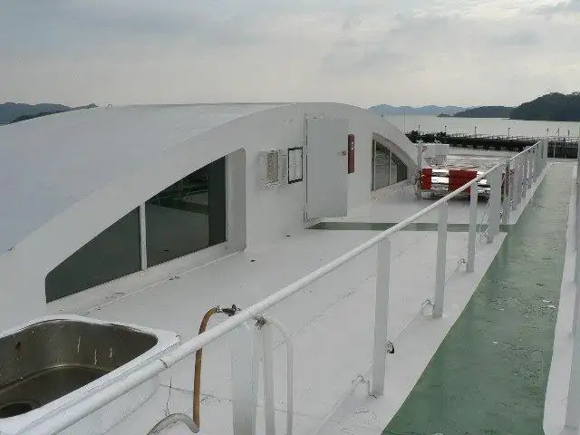 Catamaran de vânzare