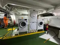 Nava container de vânzare
