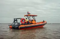 Nava de containere de vânzare