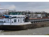 Barjă de vânzare